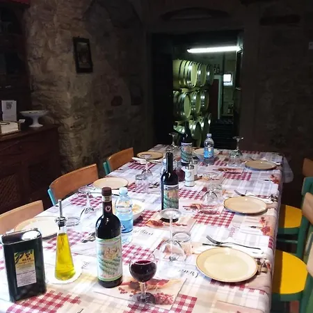 Agriturismo Podere Somigli Di Lorenzo Correani Gasthuis *